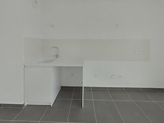 Location Appartement 4 pièces 84 m2 Nice
