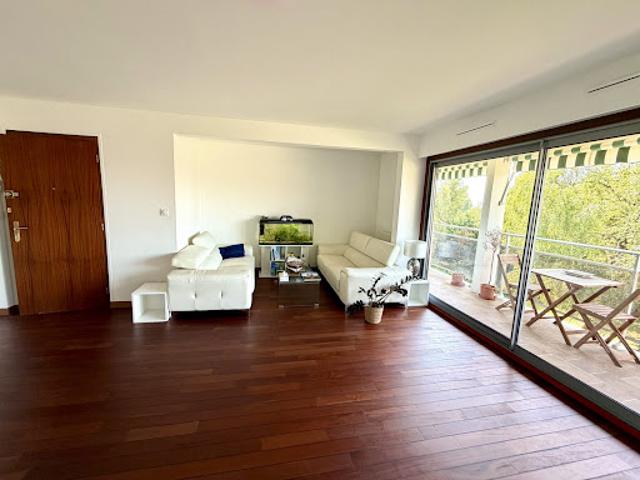 Location Appartement 4 pièces 86 m2 Prévessin Moëns