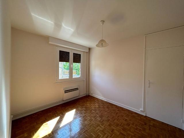 Location Appartement 4 pièces 84m²