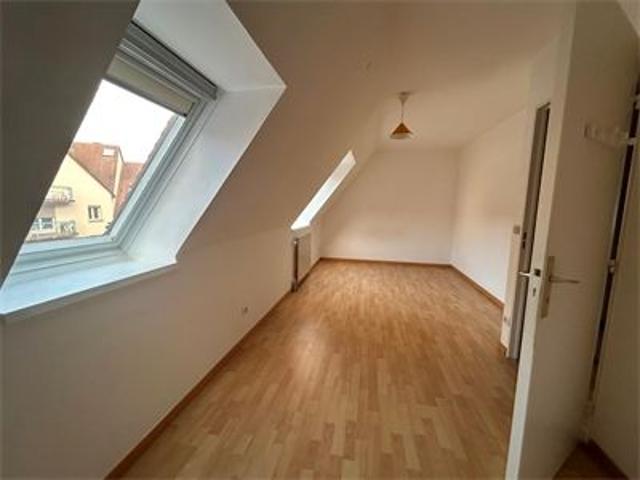 Location Appartement 4 pièces 84m²
