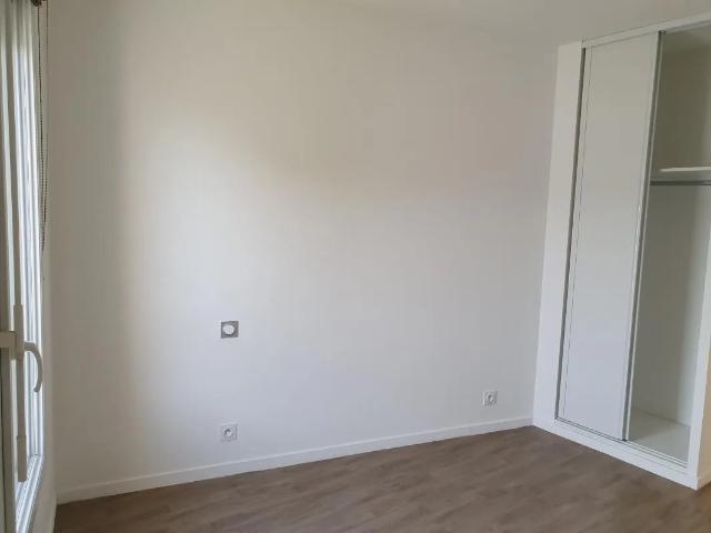 Location Appartement 4 pièces 84m² COUERON 44220