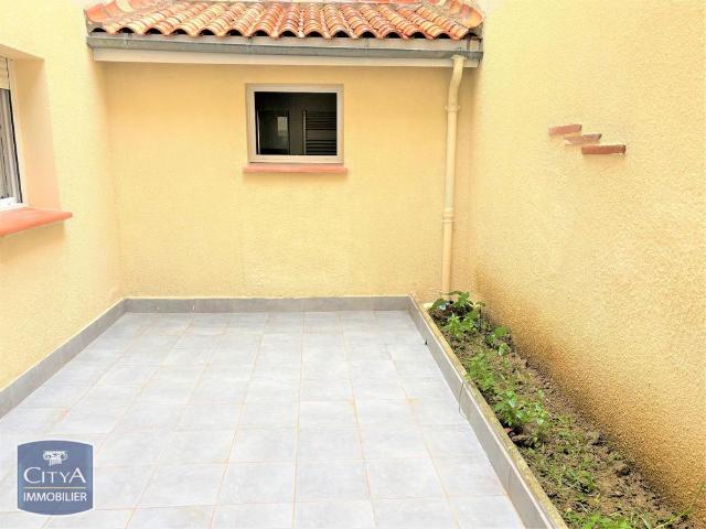 Location Appartement 4 pièces 84m² CASTELSARRASIN 82100