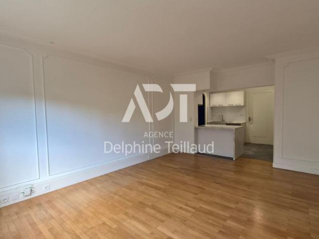 Location Appartement 4 pièces 84m² GRENOBLE 38000