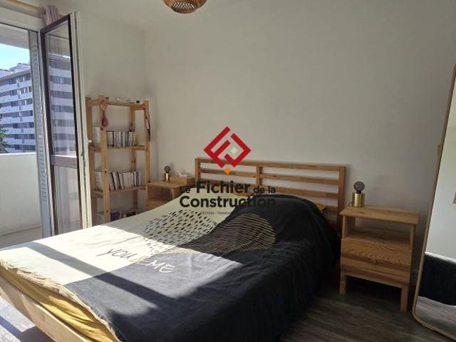 Location Appartement 4 pièces 84m² GRENOBLE 38000