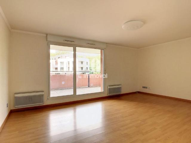 Location Appartement 4 pièces 84m² ILLKIRCH GRAFFENSTADEN 67400