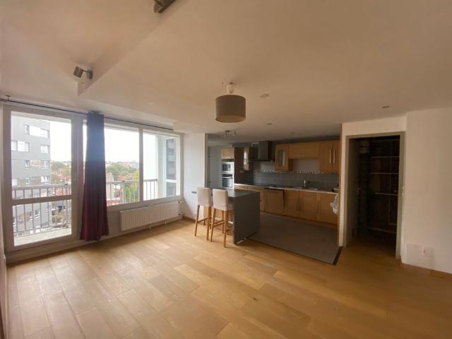 Location Appartement 4 pièces 84m² LA MADELEINE 59110