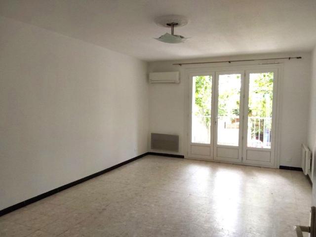Location Appartement 4 pièces 84m² NARBONNE 11100