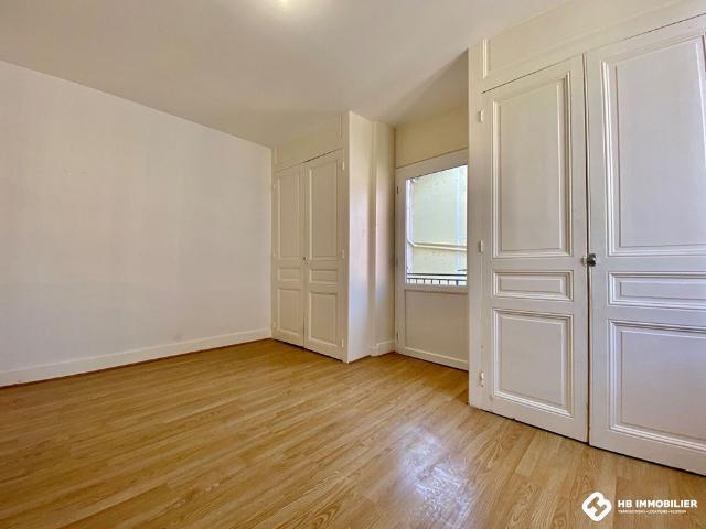 Location Appartement 4 pièces 84m² ROANNE 42300
