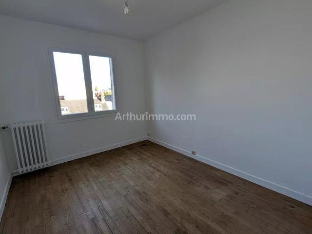 Location Appartement 4 pièces 85 m2 à Rennes