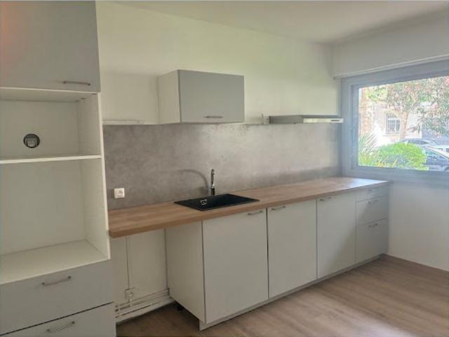 Location Appartement 4 pièces 85 m2 Ales