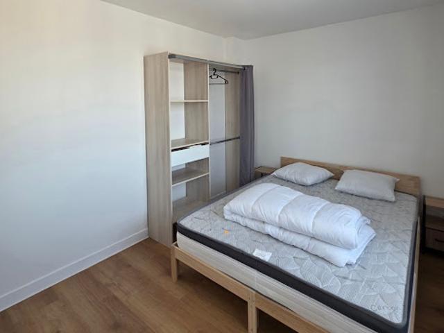 Location Appartement 4 pièces 85 m2 Auxerre