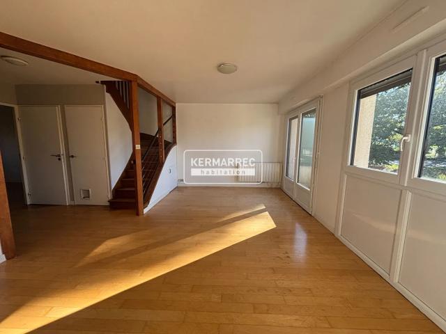 Location Appartement 4 pièces 85m²