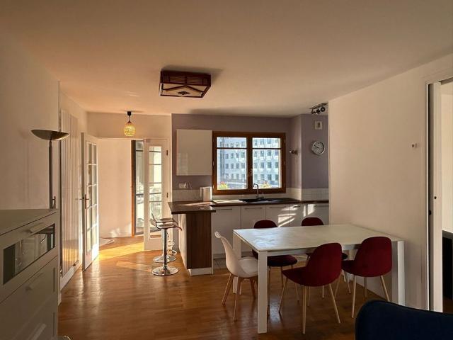 Location Appartement 4 pièces 85m²