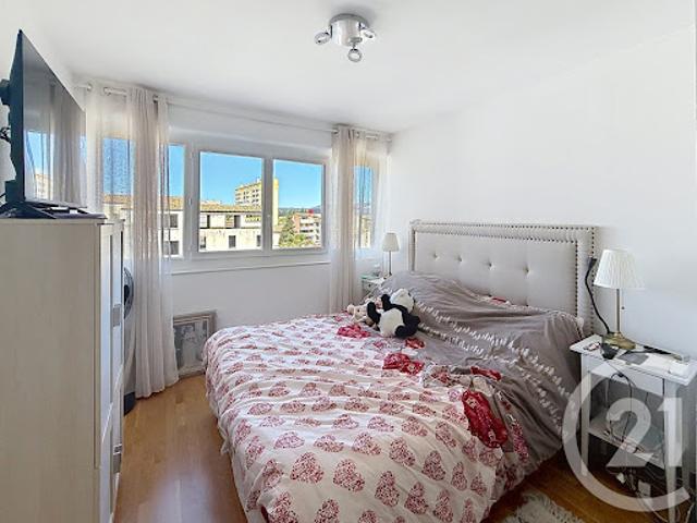 Location Appartement 4 pièces 86.5 m2 Ales