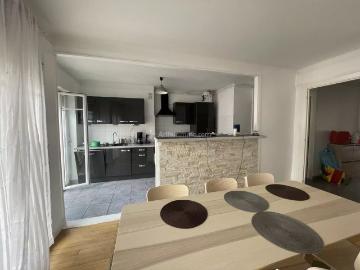 Location Appartement 4 pièces 86 m2 à Villeurbanne