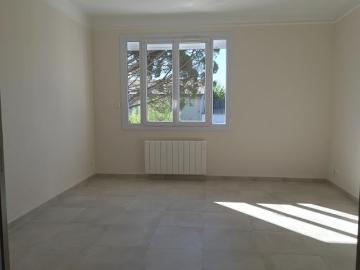 Location Appartement 4 pièces 86 m2 Mallemort