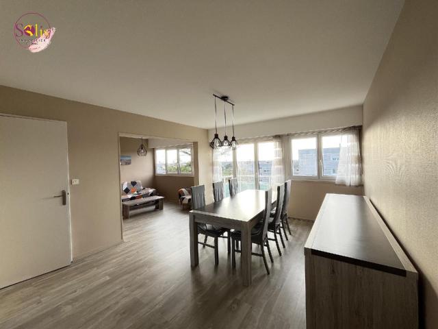 Location appartement 4 pièces 86 m² à Cognac 16100