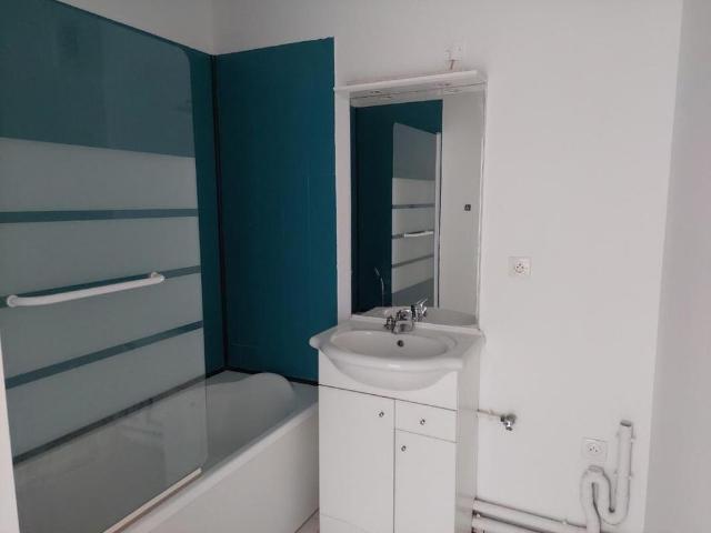 Location Appartement 4 pièces 86m² EVREUX 27000