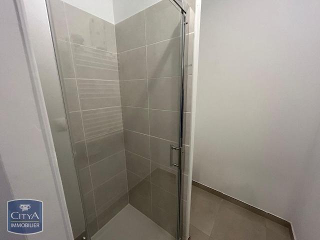 Location Appartement 4 pièces 86m² PORT DE BOUC 13110