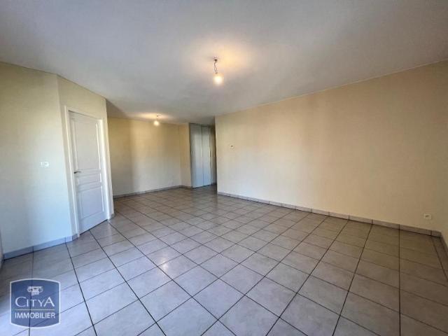 Location Appartement 4 pièces 86m² TALUYERS 69440