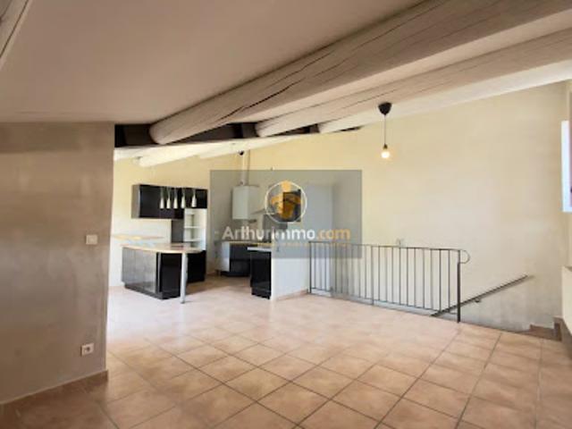 Location Appartement 4 pièces 88.53 m2 Apt