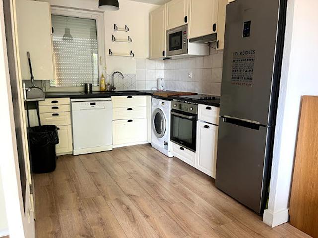 Location Appartement 4 pièces 88.59 m2 Cornebarrieu