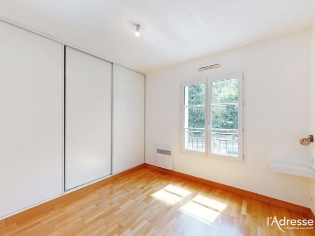 Location appartement 4 pièces, 88.15m², Le Plessis Robinson