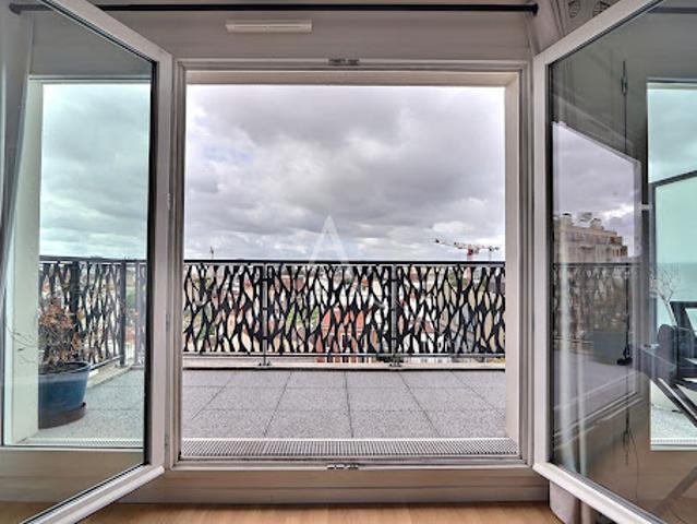 Location Appartement 4 pièces 88.36 m2 Aubervilliers