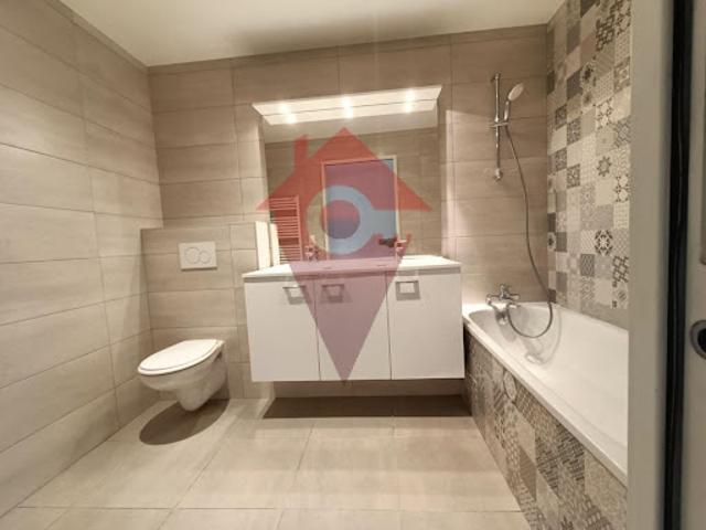 Location Appartement 4 pièces 88 m2 Antony