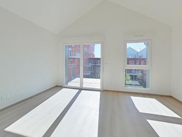 Location Appartement 4 pièces 88 m2 Saint André lez Lille
