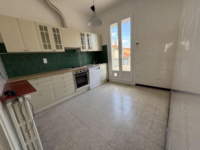 Location Appartement 4 pièces 85m² PERPIGNAN 66000