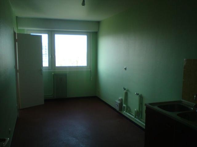 Location Appartement 4 pièces 88m² VANDOEUVRE LES NANCY 54500