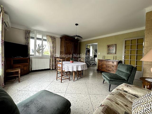 Location Appartement 4 pièces 89.84 m2 Nages et Solorgues