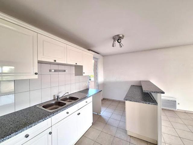 Location Appartement 4 pièces 89.37 m2 Manosque
