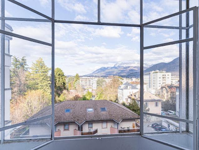 Location Appartement 4 pièces 89.38 m2 Annecy