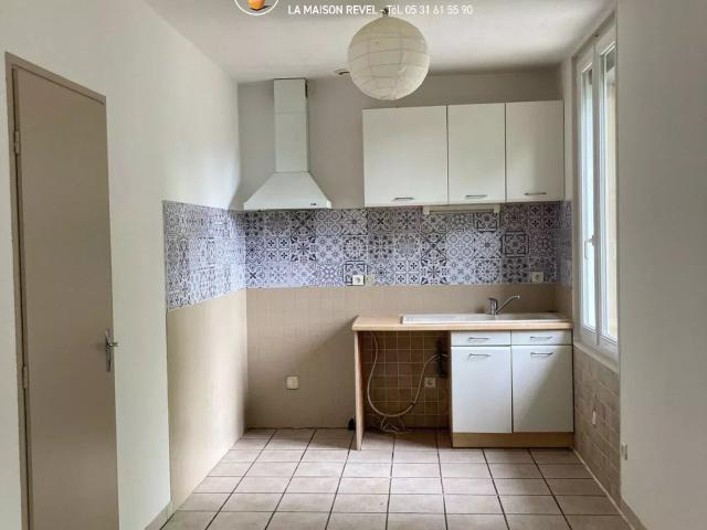 Location Appartement 4 pièces 89 m2 à Sorèze