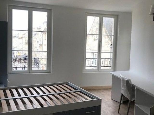 Location Appartement 4 pièces 89m²