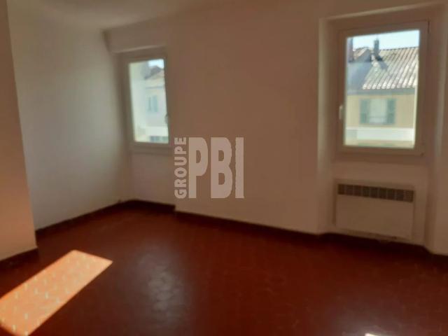 Location Appartement 4 pièces 89m² LA GARDE 83130