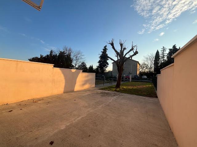 Location Appartement 4 pièces 93.76 m2 Montelimar