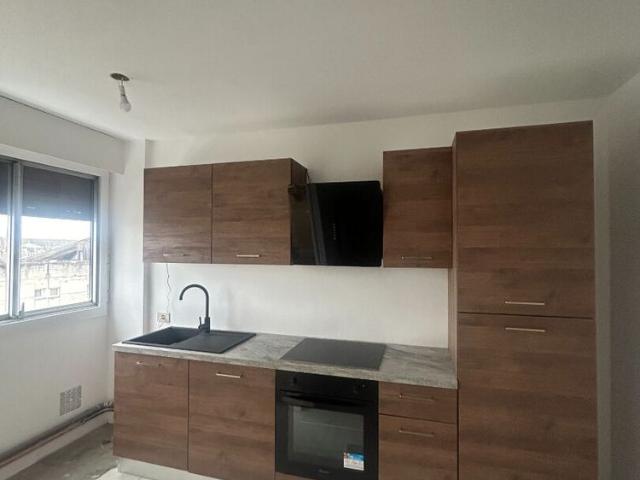 Location Appartement 4 pièces 93m²