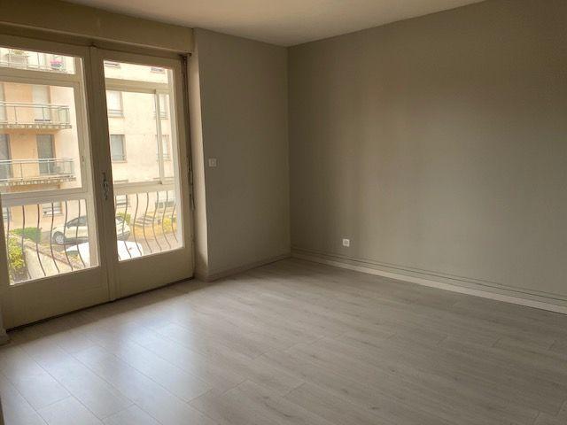 Location Appartement 4 pièces 93m²