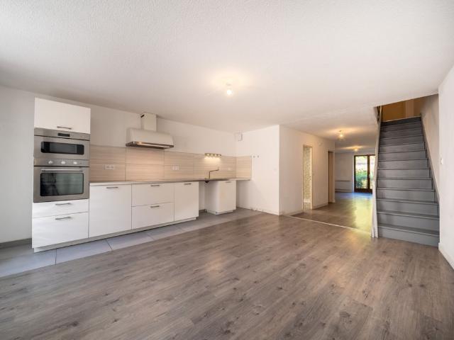 Location Appartement 4 pièces 93m² ALLEVARD 38580