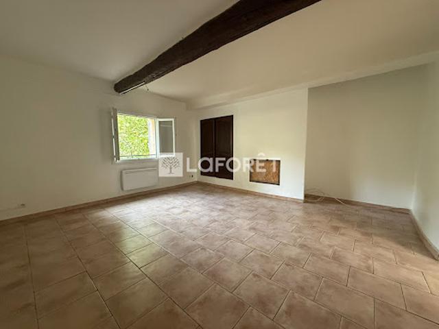 Location Appartement 4 pièces 90.75 m2 Bargemon