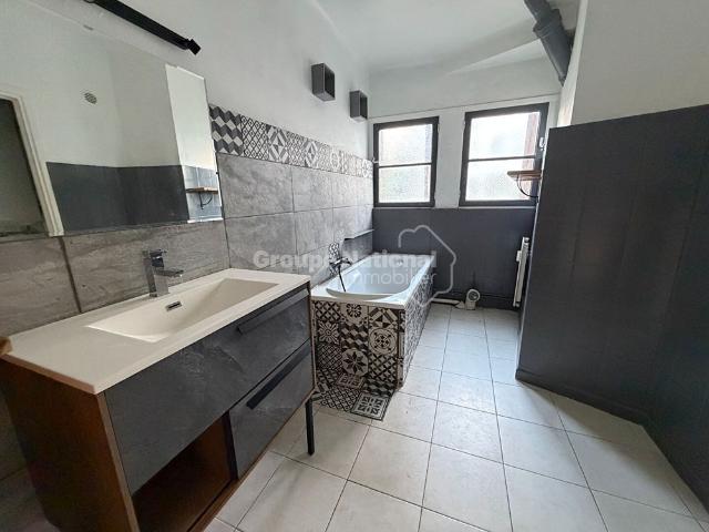 Location Appartement 4 pièces 90m²