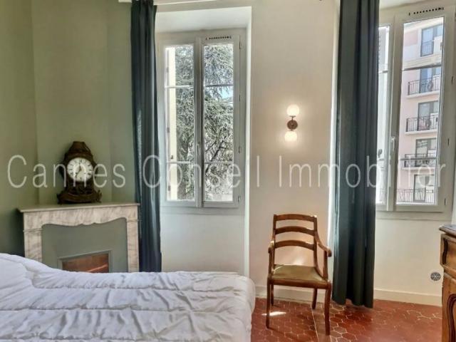 Location Appartement 4 pièces 90m² CANNES 06400