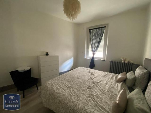 Location Appartement 4 pièces 90m² AGEN 47000