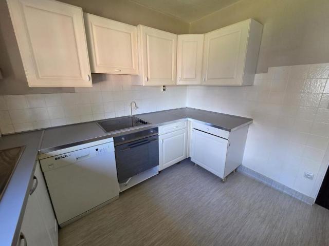 Location Appartement 4 pièces 90m² LE CREUSOT 71200