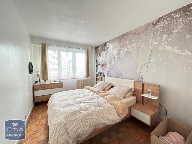 Location Appartement 4 pièces 90m² LE MANS 72000