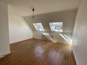 Location Appartement 4 pièces 90m² LYON 8ème
