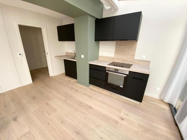 Location Appartement 4 pièces 90m² TOURS 37000
